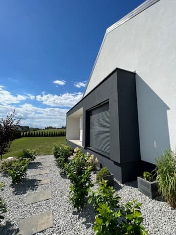 82F5ACB0-60FD-48DB-9BC4-106ACFFCEC36 4 5005 c